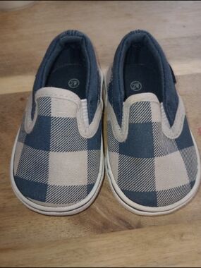 Airwalk Kids Slip-On Plaid Sneakers - Blue & Cream